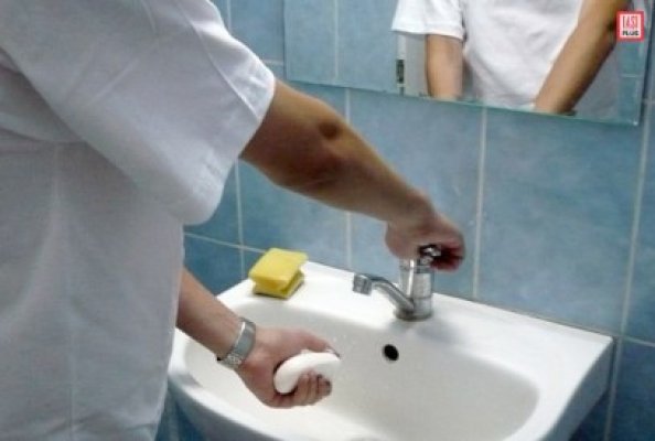 Centrul Constanţei rămâne fără apă